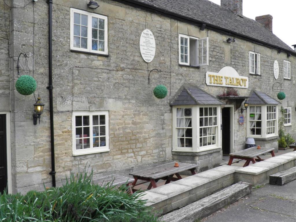 The Talbot Inn Eynsham Dış mekan fotoğraf