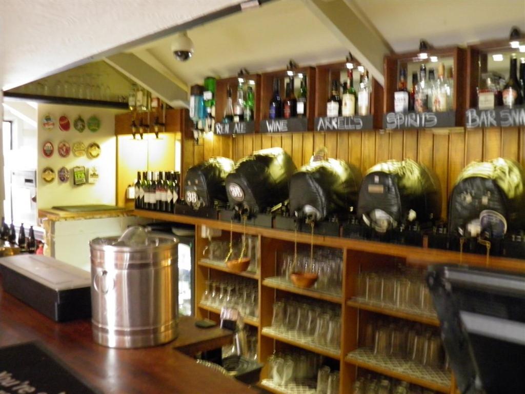 The Talbot Inn Eynsham Dış mekan fotoğraf