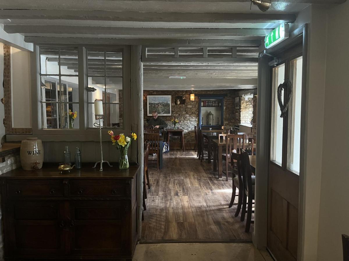 The Talbot Inn Eynsham Dış mekan fotoğraf